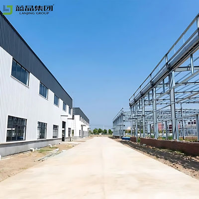 Goede prijs Geaffineerde kleur staalplaat staalstructuur magazijn Custom layout CE online