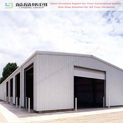 Bon prix Fabrication préfabriquée sur mesure d'un atelier de métal en acier entrepôt de construction avec revêtement de toit en tôle d'acier en ligne