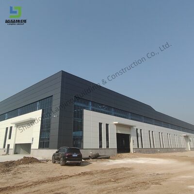Buon prezzo Fabbrica di progettazione professionale su misura struttura in acciaio prefabbricata su misura piccolo capanno magazzino garage hangar capanno di mucca bar pollame pollaio fabbrica industriale in linea